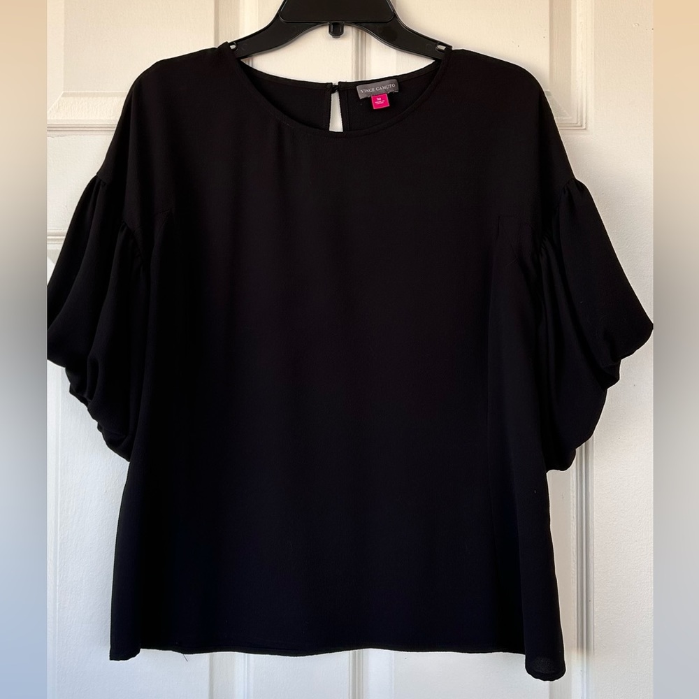 Vince Camuto Black Crepe Top Bubble Sleeve Size‎ Medium